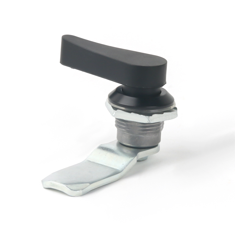 Zaklepanje vrat električne omare Zaklepanje vrat električne omare